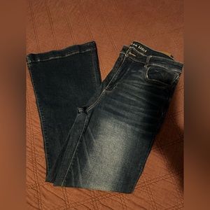 American Eagle Super Hi-Rise Flare size 12 Regular